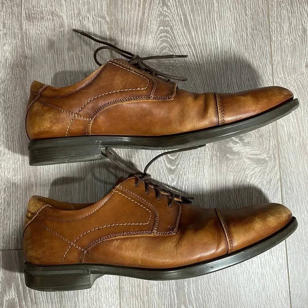 Florsheim Finance Cap Toe Oxfords Cognac 10D